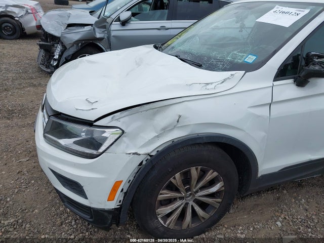 3VV0B7AX9KM055305 Volkswagen Tiguan 2.0t S