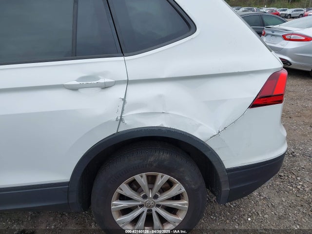 3VV0B7AX9KM055305 Volkswagen Tiguan 2.0t S