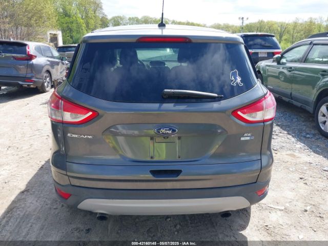 1FMCU9GX2GUA47702 Ford ESCAPE SE