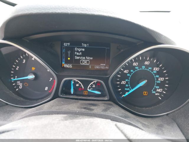 1FMCU9GX2GUA47702 Ford ESCAPE SE