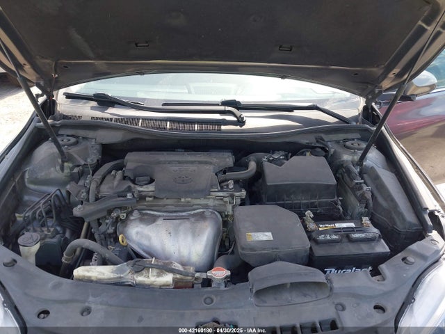 4T1BF1FK2GU224875 Toyota CAMRY SE