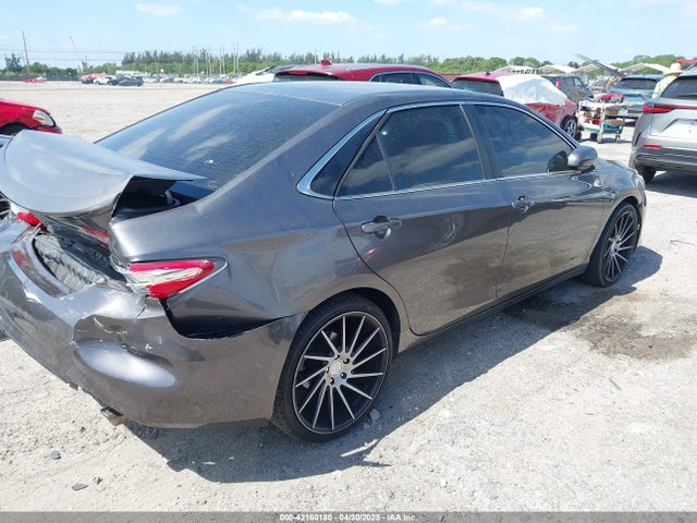 4T1BF1FK2GU224875 Toyota CAMRY SE