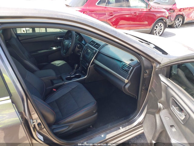 4T1BF1FK2GU224875 Toyota CAMRY SE