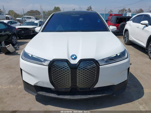 BMW 2024 2024 WB523CF07RCN60873 Image 13