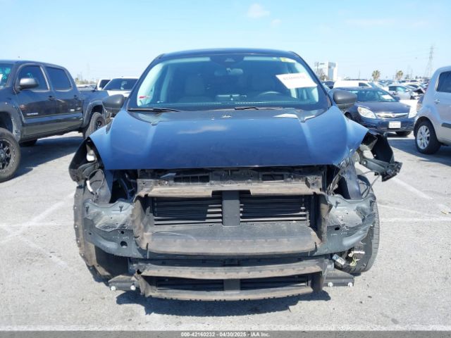 1FMCU9G65NUA70007 Ford ESCAPE SE