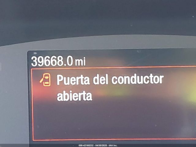 1FMCU9G65NUA70007 Ford ESCAPE SE