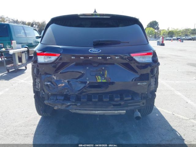 1FMCU9G65NUA70007 Ford ESCAPE SE