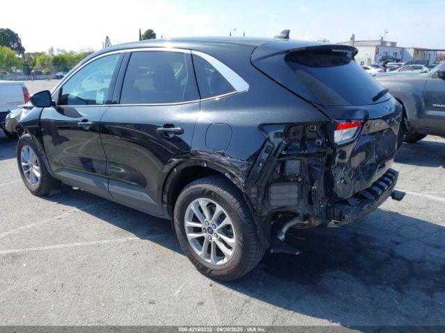 1FMCU9G65NUA70007 Ford ESCAPE SE