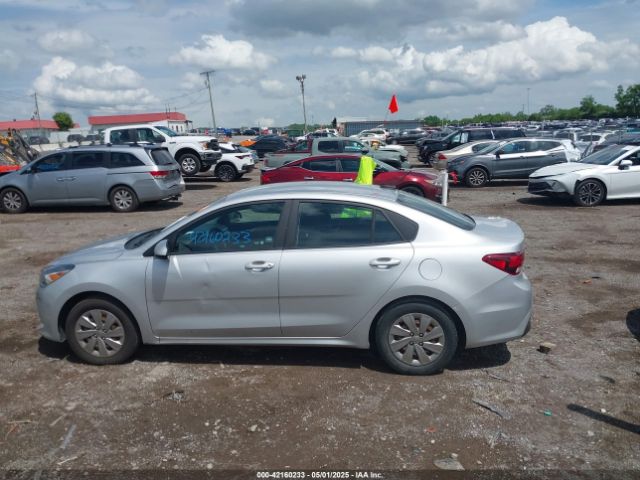 3KPA24AB5JE062931 KIA RIO S