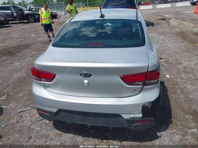 3KPA24AB5JE062931 KIA RIO S