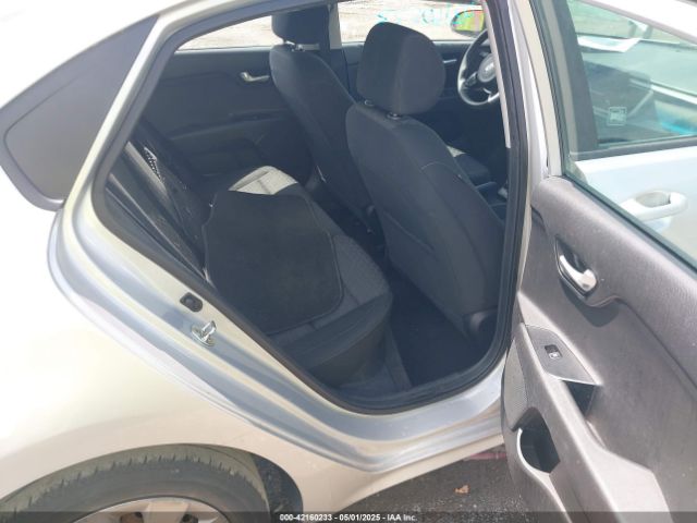 3KPA24AB5JE062931 KIA RIO S