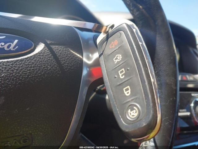 1FADP3N25EL134555 Ford Focus Titanium