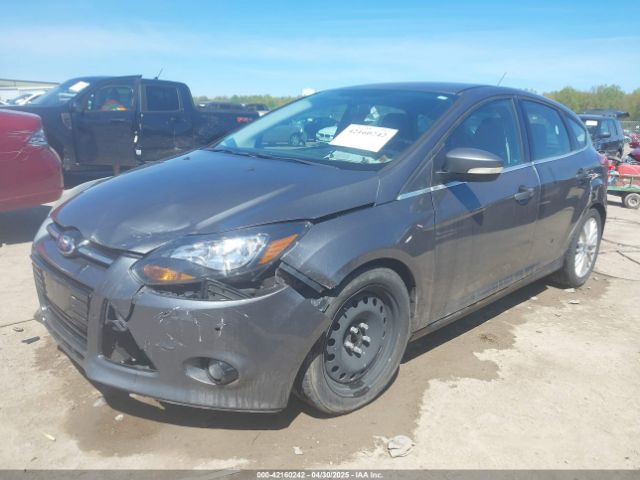 1FADP3N25EL134555 Ford Focus Titanium