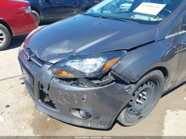 1FADP3N25EL134555 Ford Focus Titanium
