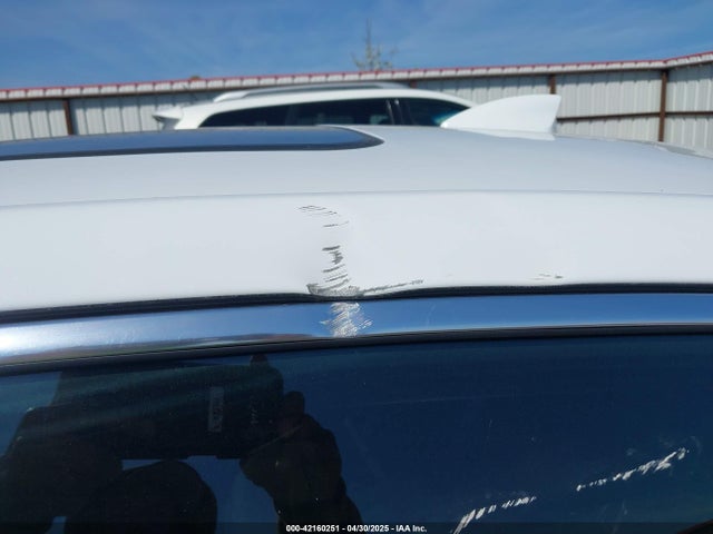 1G1ZD5ST4NF174358 Chevrolet Malibu Fwd Lt