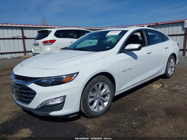 1G1ZD5ST4NF174358 Chevrolet Malibu Fwd Lt