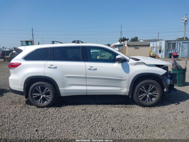 5TDBZRFH4JS907963 Toyota Highlander Le