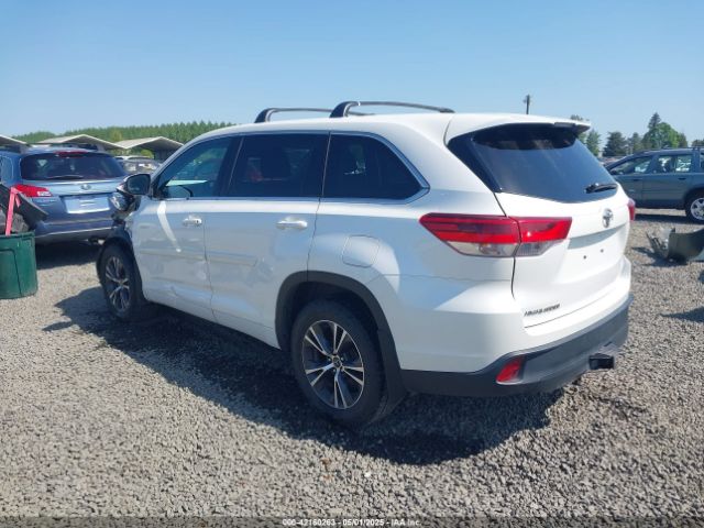 5TDBZRFH4JS907963 Toyota Highlander Le