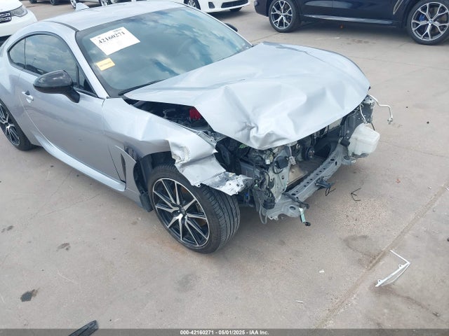JF1ZNBC15P8759916 Toyota GR86