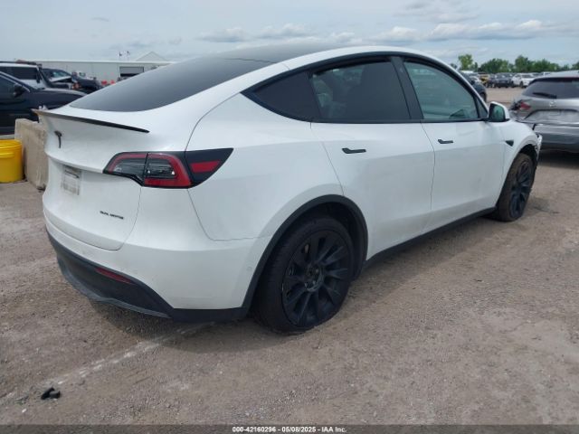 2022 TESLA MODEL Y 7SAYGDEE0NF364070 Photo 3