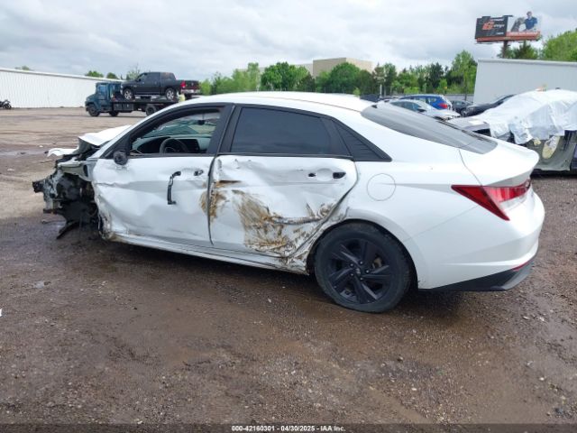 5NPLM4AG9MH039859 Hyundai ELANTRA SEL