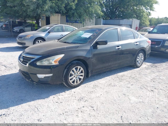 Nissan Altima 2.5 S 2015 1N4AL3AP3FC267977 Image 2