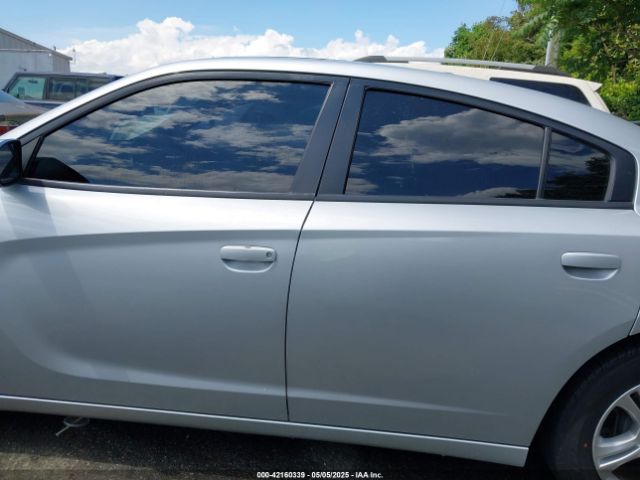 2C3CDXBG1LH140521 Dodge Charger Sxt Rwd