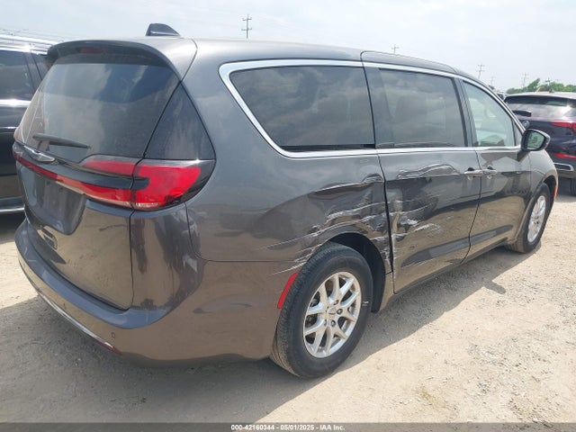 Chrysler Pacifica Touring L 2023 2C4RC1BG6PR546509 Image 4