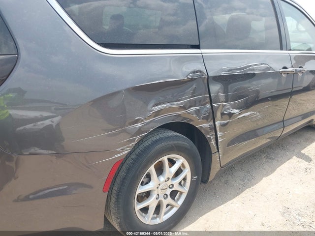Chrysler Pacifica Touring L 2023 2C4RC1BG6PR546509 Image 6