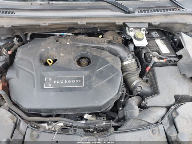 5LMCJ3C92HUL09004 Lincoln Mkc Reserve