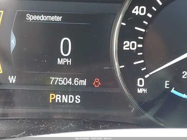 5LMCJ3C92HUL09004 Lincoln Mkc Reserve