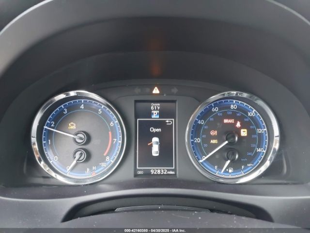 5YFBURHE6JP840941 Toyota COROLLA SE