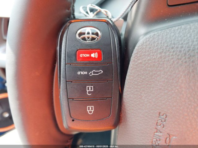2024 TOYOTA PRIUS JTDACAAU8R3019555 Photo 10