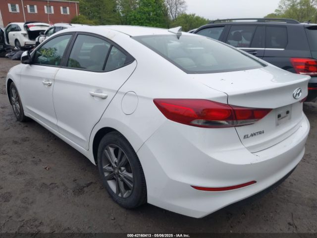 5NPD84LF8HH117065 Hyundai ELANTRA SE