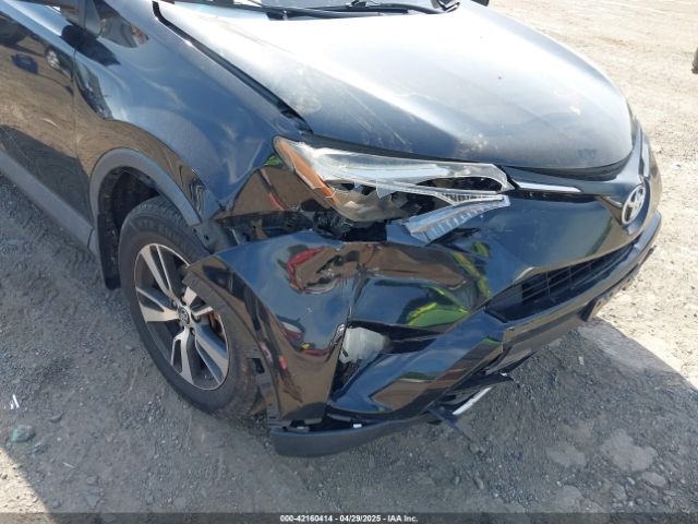 2T3RFREV2GW484144 Toyota Rav4 Xle