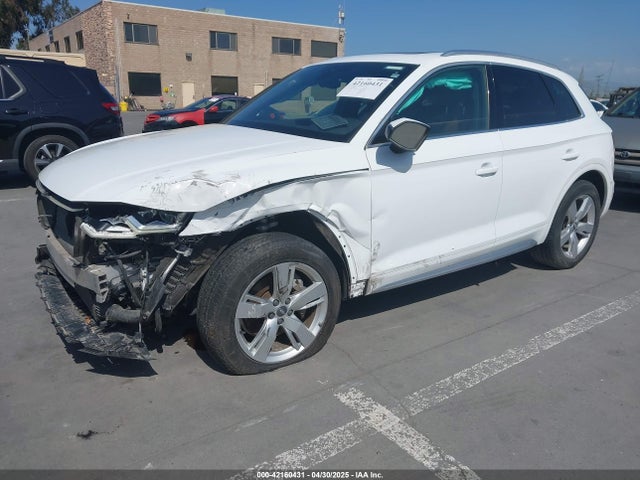 WA1BNAFY3J2203509 Audi Q5 2.0t Premium/2.0t Tech Premium