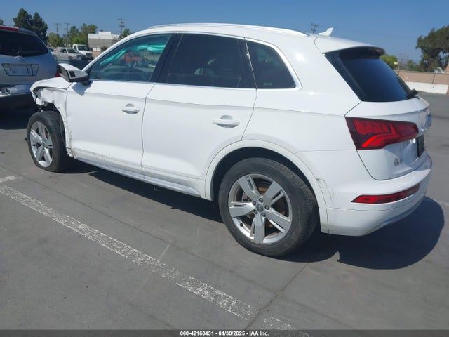 WA1BNAFY3J2203509 Audi Q5 2.0t Premium/2.0t Tech Premium