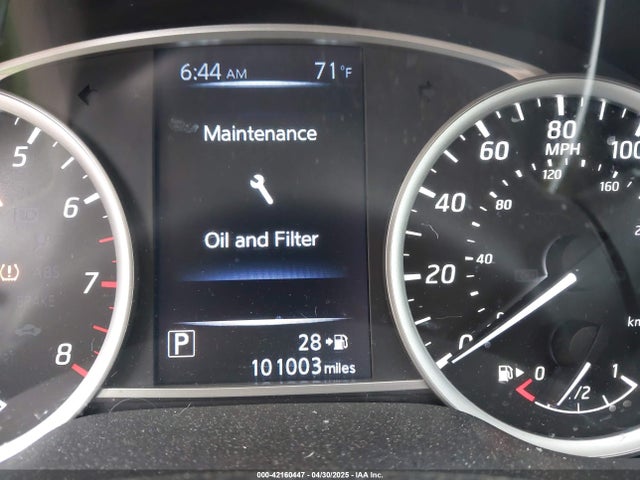 3N1AB7AP4HY247917 Nissan SENTRA SV