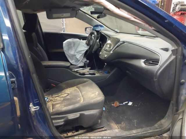 2019 CHEVROLET MALIBU 1G1ZD5ST5KF161159 Photo 4