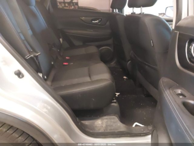 KNMAT2MT4JP529696 Nissan ROGUE S