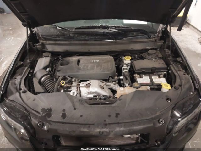 1C4PJMDN3KD343910 Jeep Cherokee High Altitude 4x4