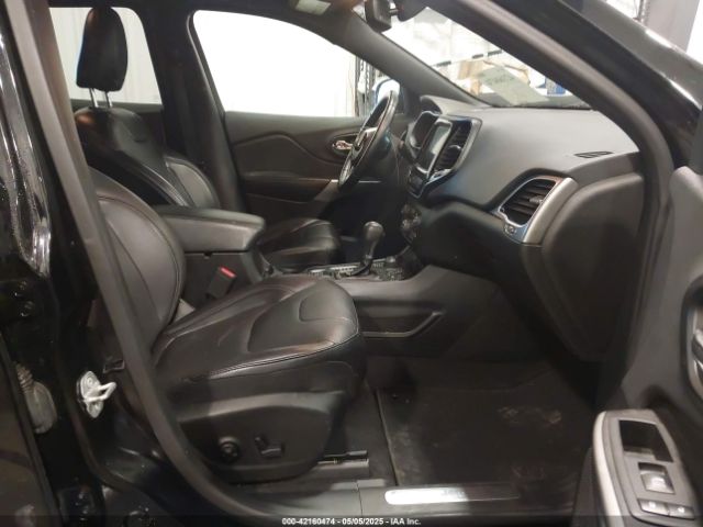 1C4PJMDN3KD343910 Jeep Cherokee High Altitude 4x4
