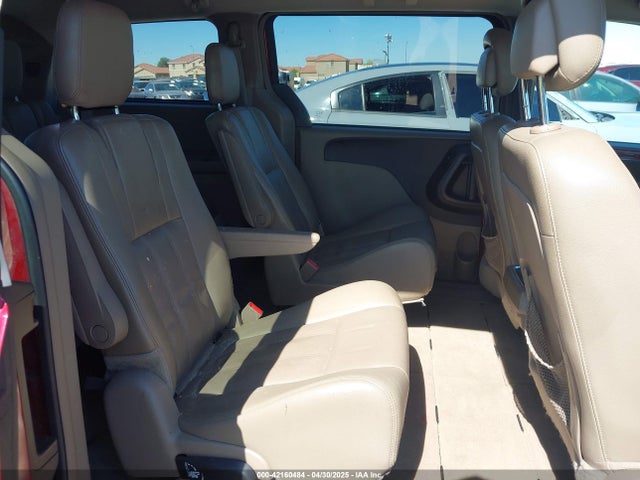 2C4RC1BG9ER326259 Chrysler Town & Country Touring