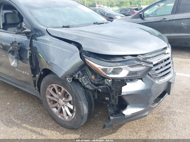 2GNAXHEV9J6105560 Chevrolet EQUINOX LS