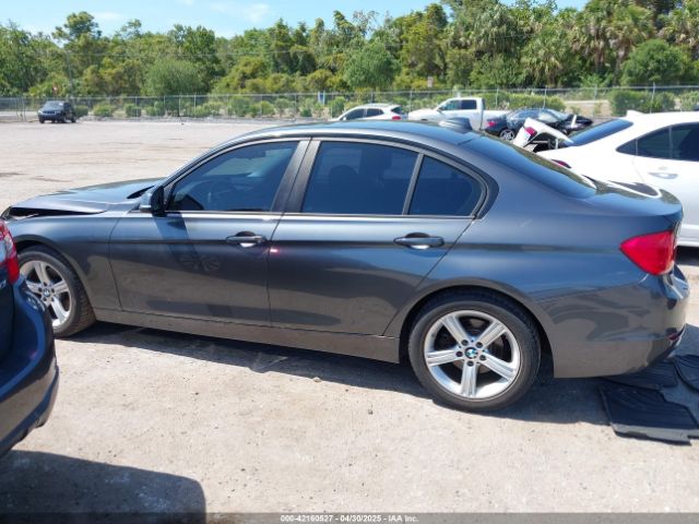 WBA3B1C58EK131271 BMW 320i