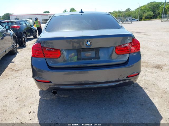 WBA3B1C58EK131271 BMW 320i