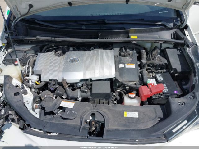 JTDKARFU6G3004339 Toyota Prius Four Touring