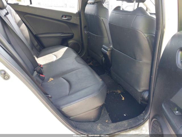 JTDKARFU6G3004339 Toyota Prius Four Touring