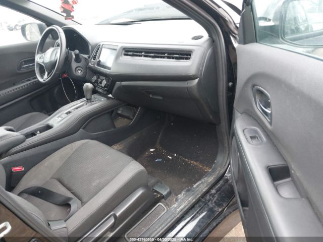 2019 HONDA HR-V 3CZRU6H14KG732314 Photo 4