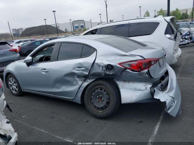 3MZBN1U76HM154192 Mazda Mazda3 4-door Sport
